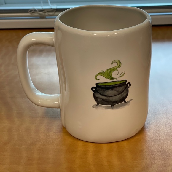 Rae Dunn - “Toil and Trouble” mug - New - Picture 2 of 4